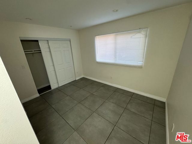 3519 1/2 Denker Avenue, Los Angeles CA: https://media.crmls.org/mediaz/8e75eded-e83e-468d-832b-cd7d945e648f.jpg