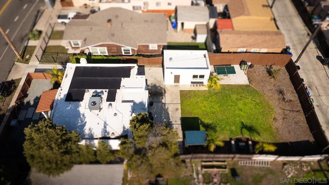 4175 35th St, San Diego CA: https://media.crmls.org/mediaz/8e765210-386f-4fd5-a434-e5326105c8eb.jpg