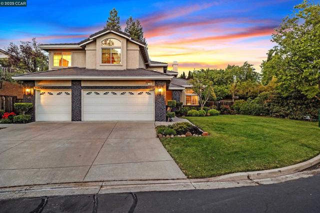 100 Bedford Ct, Danville CA: https://media.crmls.org/mediaz/8e76d227-1dfc-4ddb-8bd1-49efd0c1f865.jpg