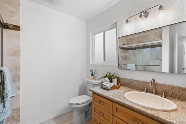 3226 Summit Drive, Escondido CA: https://media.crmls.org/mediaz/8e76e7b0-9126-4d15-9b0f-ece7afba6eb0.jpg