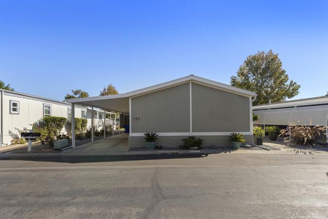 Detail Gallery Image 7 of 57 For 276 N El Camino Real #172,  Oceanside,  CA 92058 - 2 Beds | 2 Baths