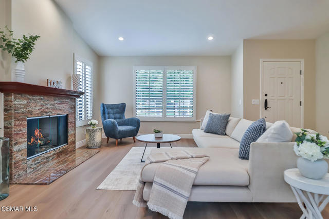 Image 7 of 59 For 416 Santa Cruz Circle