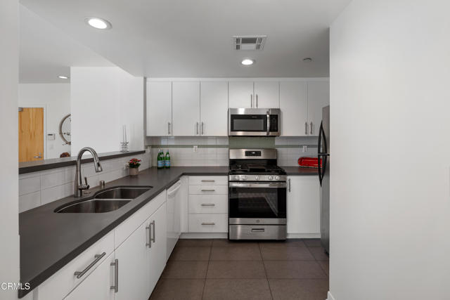 Detail Gallery Image 18 of 40 For 159 W Green St 502a,  Pasadena,  CA 91105 - 2 Beds | 2 Baths