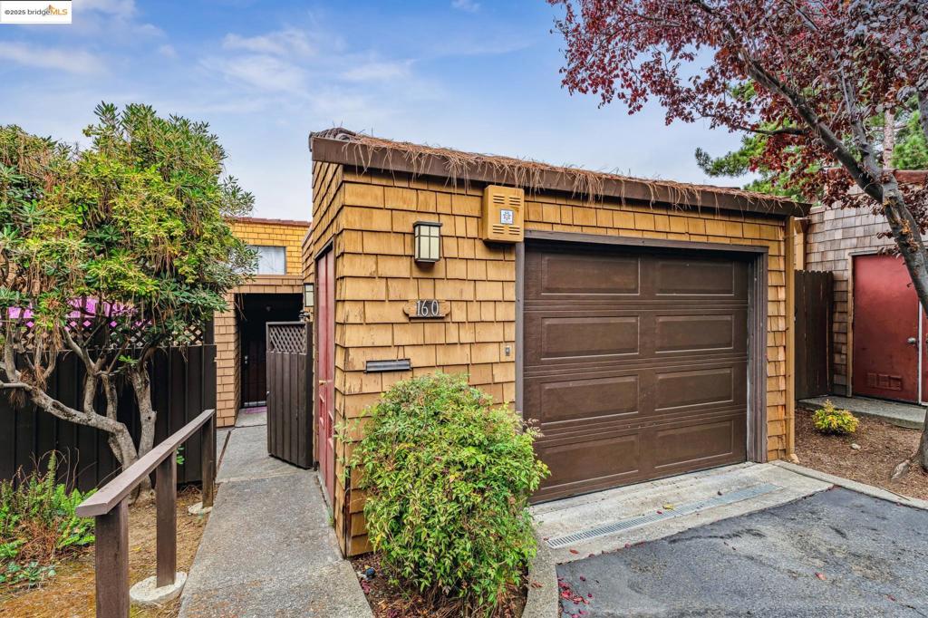 160 Kathy Ellen Dr