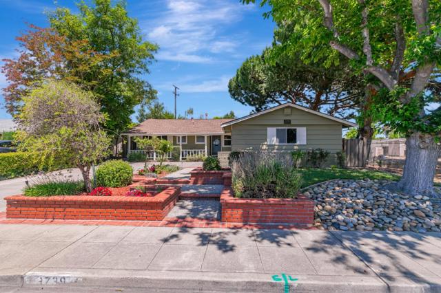 3739 Swallow Way, Santa Clara CA: https://media.crmls.org/mediaz/8e7a4e3c-0c59-4bcf-92ca-c40d075d6616.jpg