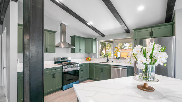 Image 27 of 62 For 74654 Stage Line Drive