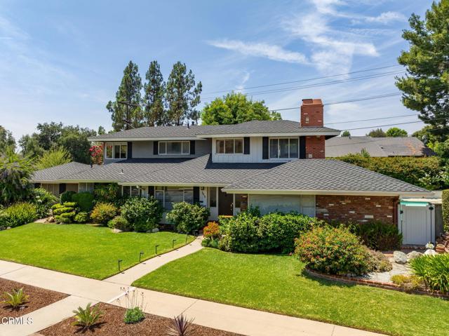 1915 Canyon Close Road, Pasadena CA: https://media.crmls.org/mediaz/8e7c7072-1a36-451b-a7f7-0948a6a1c22c.jpg