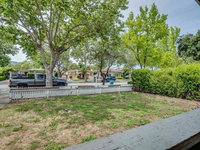 7630 Hanna Street, Gilroy CA: https://media.crmls.org/mediaz/8e7dac29-9bbc-4d29-9574-60eb5fd74f7a.jpg