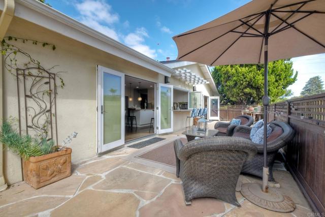 Detail Gallery Image 27 of 37 For 2017 Caracol Ct, Carlsbad,  CA 92009 - 3 Beds | 2/1 Baths