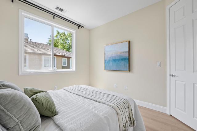 1180 Glin Terrace, Sunnyvale CA: https://media.crmls.org/mediaz/8e7f24b0-187d-4fd5-9177-196b5ae7c35e.jpg