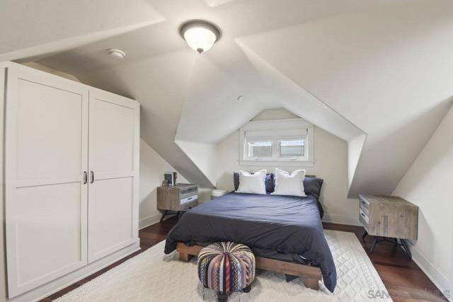 744 G Ave, Coronado CA: https://media.crmls.org/mediaz/8e802c77-5ccb-4cfc-a2c4-659e2a3b2c69.jpg