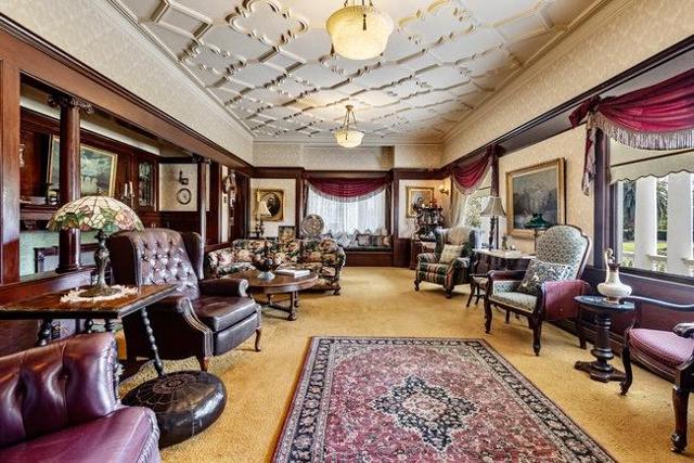 610 San Felipe Road, Gilroy CA: https://media.crmls.org/mediaz/8e8089db-5cc2-4923-884f-d995bf18180d.jpg