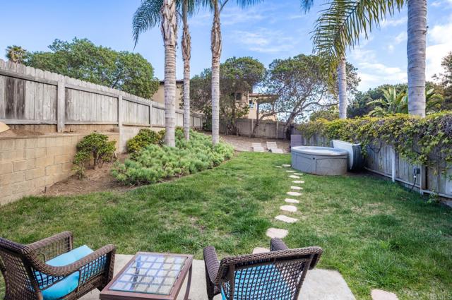 303 305 Sanford Street, Encinitas CA: https://media.crmls.org/mediaz/8e813dd1-842d-4774-ae99-a179de7c517b.jpg