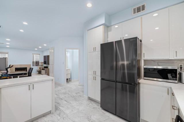 708 Raineer Court, San Leandro CA: https://media.crmls.org/mediaz/8e82d5b2-b67b-4663-9592-2458435ba685.jpg