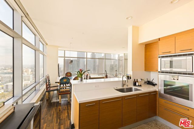 900 W Olympic Boulevard, Los Angeles CA: https://media.crmls.org/mediaz/8e844a3c-105a-4110-a36b-cafff35e4e21.jpg