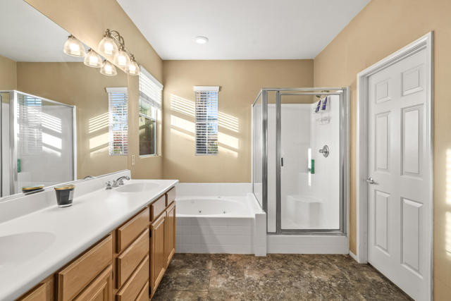 Image 23 of 58 For 82491 Grant Drive