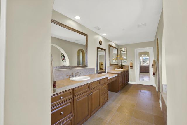 11443 Stockwood Cove, San Diego CA: https://media.crmls.org/mediaz/8e871b37-5eb6-4b61-8ea7-ea9a1ff9e613.jpg