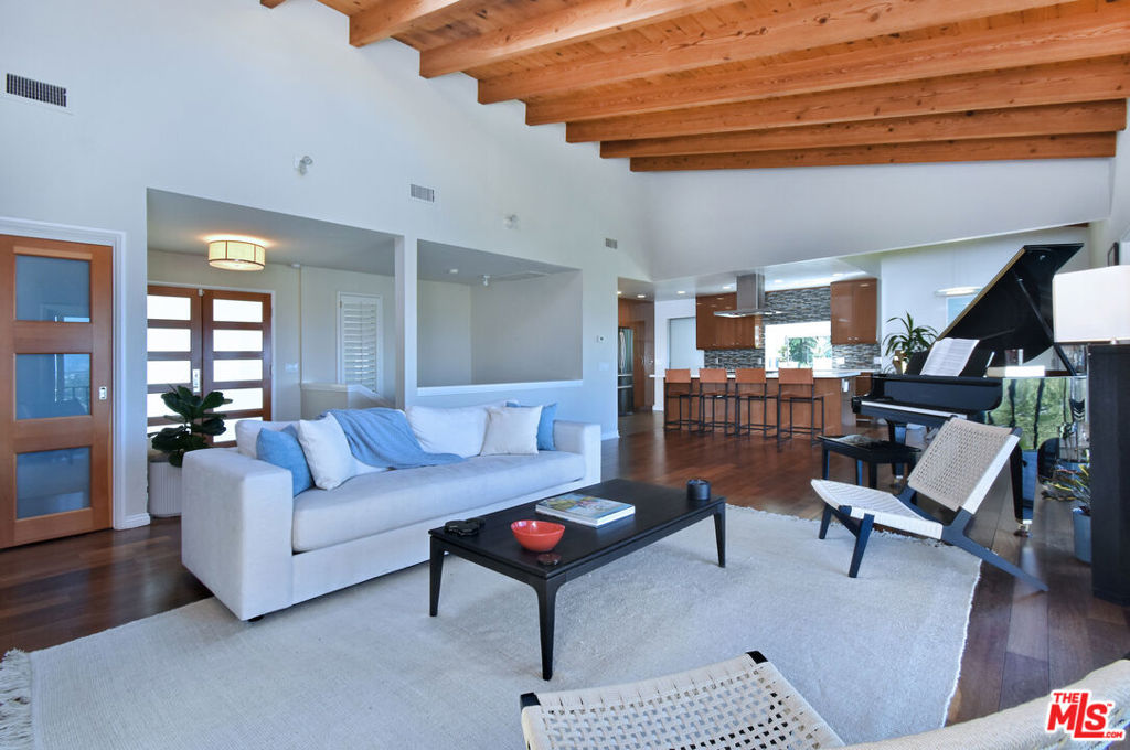 3609 Berry DriveStudio City img 17