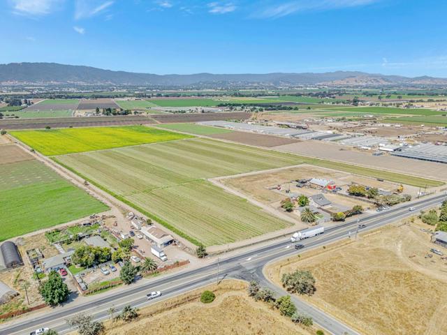2718 Ferguson Road, Gilroy CA: https://media.crmls.org/mediaz/8e8aa2b6-8f87-4f76-9799-63f987581926.jpg