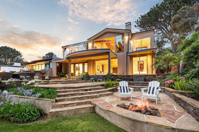 354 Ocean View Ave, Del Mar CA: https://media.crmls.org/mediaz/8e8adba8-5ae0-43fd-b868-1f227f3d09d2.jpg