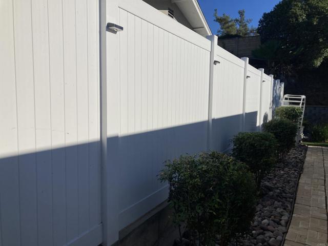 11007 Larkridge Street, Santee CA: https://media.crmls.org/mediaz/8e8c5378-beaf-4b77-8bad-a05e8cfea0f8.jpg