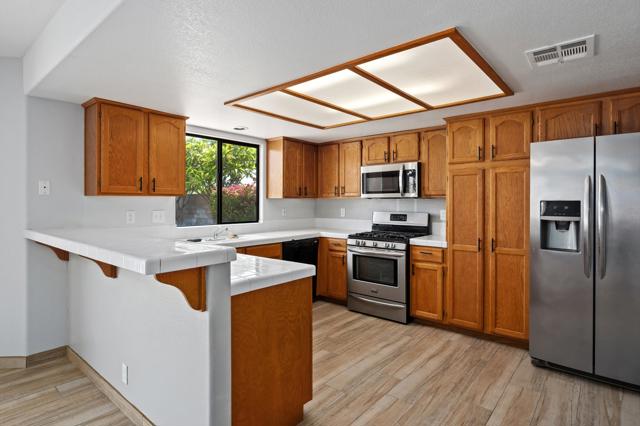 81064 Jessica Way, Indio CA: https://media.crmls.org/mediaz/8e8cbca1-cee7-49cb-a321-46364c3b3123.jpg