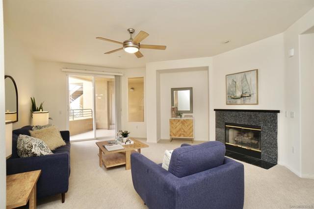817 Kalpati Circle, Carlsbad CA: https://media.crmls.org/mediaz/8e8d2af9-e39d-480f-b9a0-ab2a238bc57b.jpg