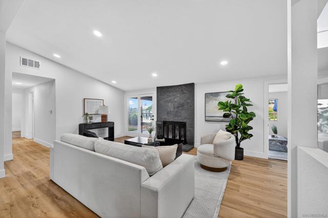 Image 13 of 35 For 2546 Marathon Dr