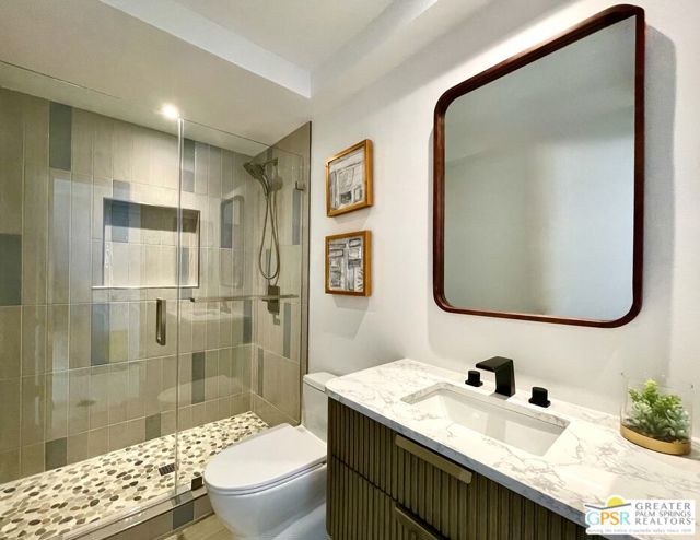 2234 S Linden Way, Palm Springs CA: https://media.crmls.org/mediaz/8e8ef49f-8919-4162-9382-e0809d443ef6.jpg