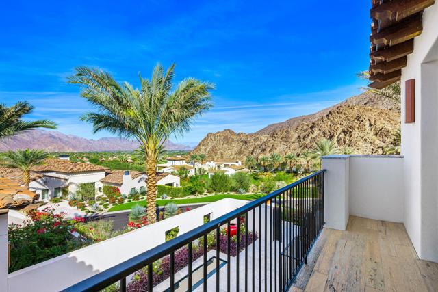 53985 Del Gato Drive, La Quinta CA: https://media.crmls.org/mediaz/8e8f0c7e-aec3-492b-8144-97f94edb888f.jpg