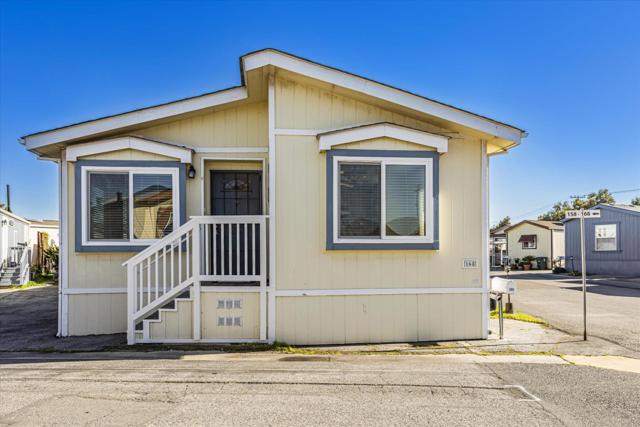 3015 E Bayshore Road, Redwood City CA: https://media.crmls.org/mediaz/8e8faee7-81e2-4d7f-bb1d-11966918b8e4.jpg
