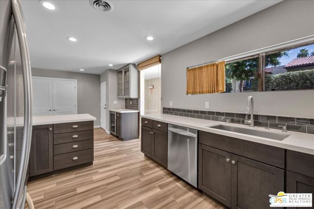 261 E La Verne Way #B, Palm Springs, CA 92264