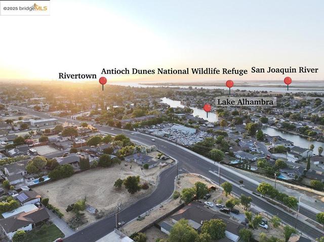 1806 Blossom Drive, Antioch CA: https://media.crmls.org/mediaz/8e90ba32-356f-43be-9190-4deb41f4c9a9.jpg