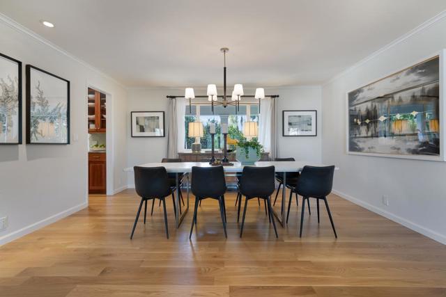1455 Redwood Drive, Los Altos CA: https://media.crmls.org/mediaz/8e911865-6285-4e8c-acc3-d7fabaef2a51.jpg