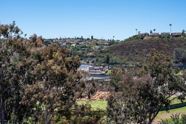 6816 Hyde Park Dr, San Diego CA: https://media.crmls.org/mediaz/8e93b75a-f11a-44eb-ad42-5e44680d9df5.jpg