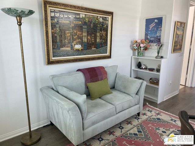 81331 Corte Compras, Indio CA: https://media.crmls.org/mediaz/8e94f2cd-4e15-42f2-86f2-ba52bff04ebe.jpg