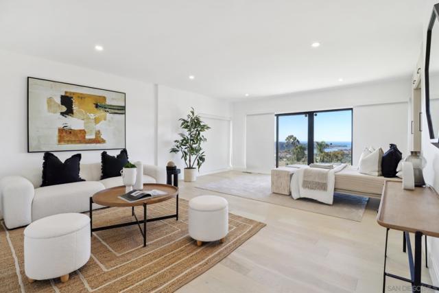 7117 Obelisco Cir, Carlsbad CA: https://media.crmls.org/mediaz/8e968913-f583-46ca-b13b-99a563d68e0e.jpg