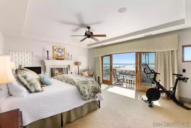 Detail Gallery Image 11 of 32 For 555 Ocean, Coronado,  CA 92118 - 4 Beds | 4/1 Baths
