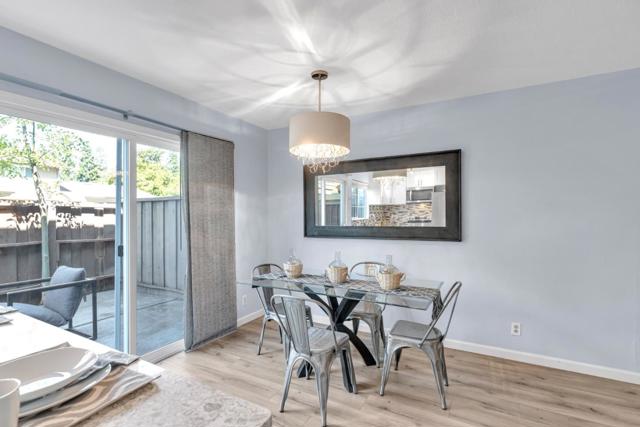 5392 Deodara Grove Court, San Jose CA: https://media.crmls.org/mediaz/8e983061-4667-43d6-977e-93030e2c1e37.jpg