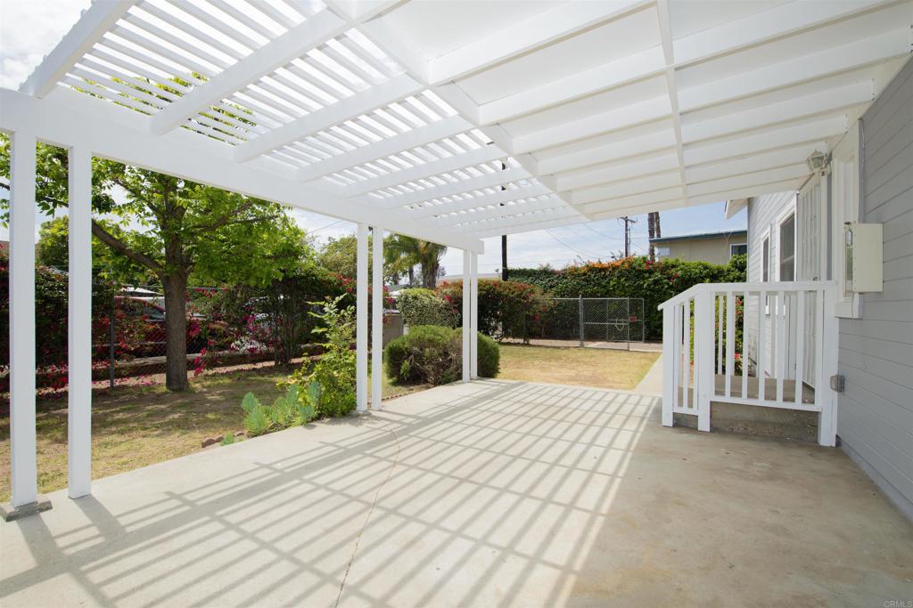 405 Juniper Street - photo 4
