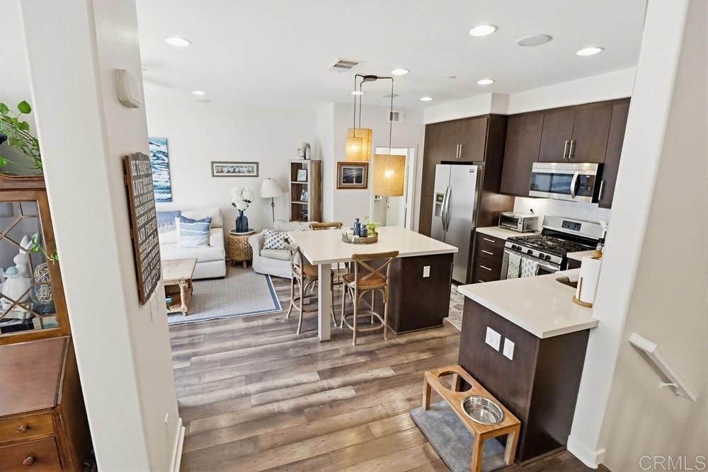 2182 Cosmo Way - photo 15
