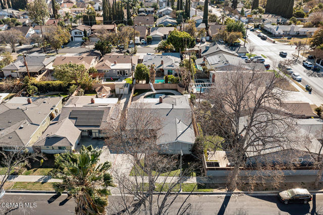 19844 Hemmingway Street, Winnetka CA: https://media.crmls.org/mediaz/8e9a6d1d-f599-4754-a349-2f7a83f4dad9.jpg