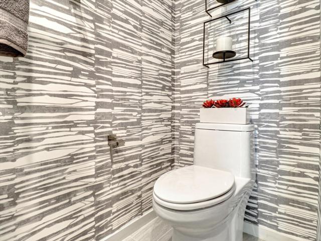 798 Obsidian Loop E, Palm Springs, CA 92264