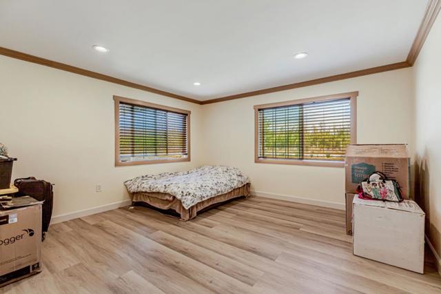 7750 Lovers Lane, Hollister CA: https://media.crmls.org/mediaz/8e9ba02e-adf0-4ddf-9b71-2d0d95dc6508.jpg