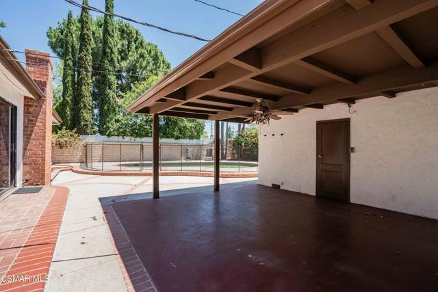 17220 Rinaldi, Granada Hills