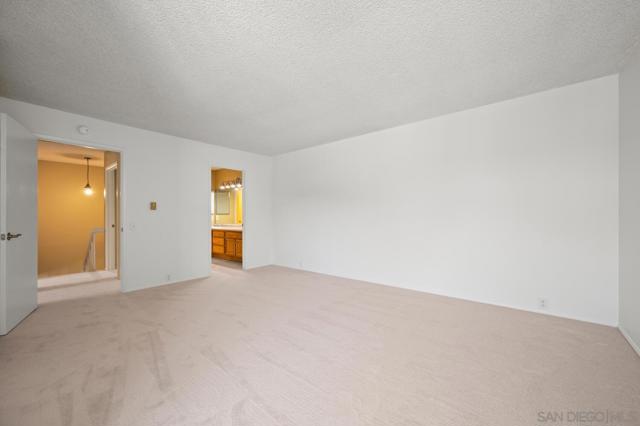 5948 Caminito Yucatan, San Diego CA: https://media.crmls.org/mediaz/8e9dae90-68de-4129-8d9f-9951a37f0481.jpg