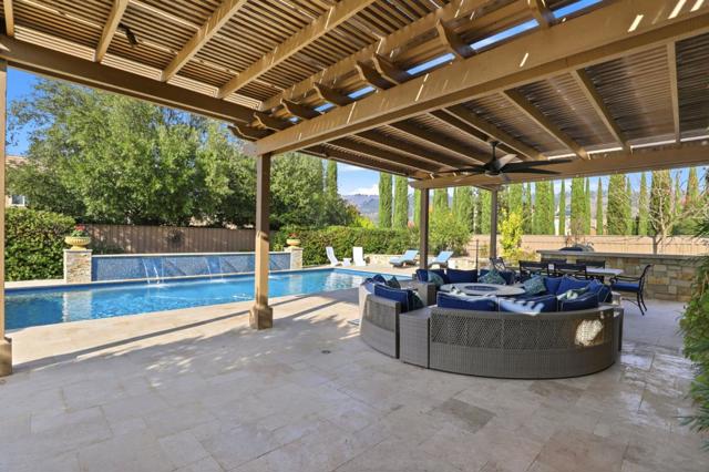 1625 Mission Avenida, Morgan Hill CA: https://media.crmls.org/mediaz/8e9de9ba-0f08-4178-9328-62906e2a6460.jpg