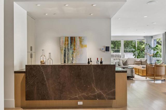 1 Tallwood Court, Atherton CA: https://media.crmls.org/mediaz/8e9e183d-64a9-42bc-b118-57ba14e4b9ca.jpg