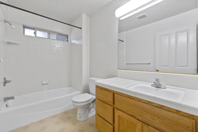 33 Edgewood Way, Santa Cruz CA: https://media.crmls.org/mediaz/8e9eb037-355c-4d4d-b6a4-40ffc71a6083.jpg