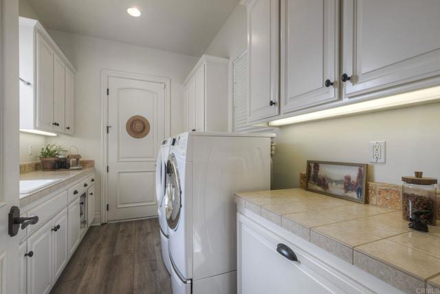 Detail Gallery Image 8 of 72 For 2644 Dos Lomas, Fallbrook,  CA 92028 - 4 Beds | 5/1 Baths